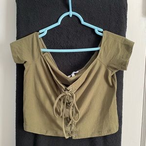 Charlotte rouse crop